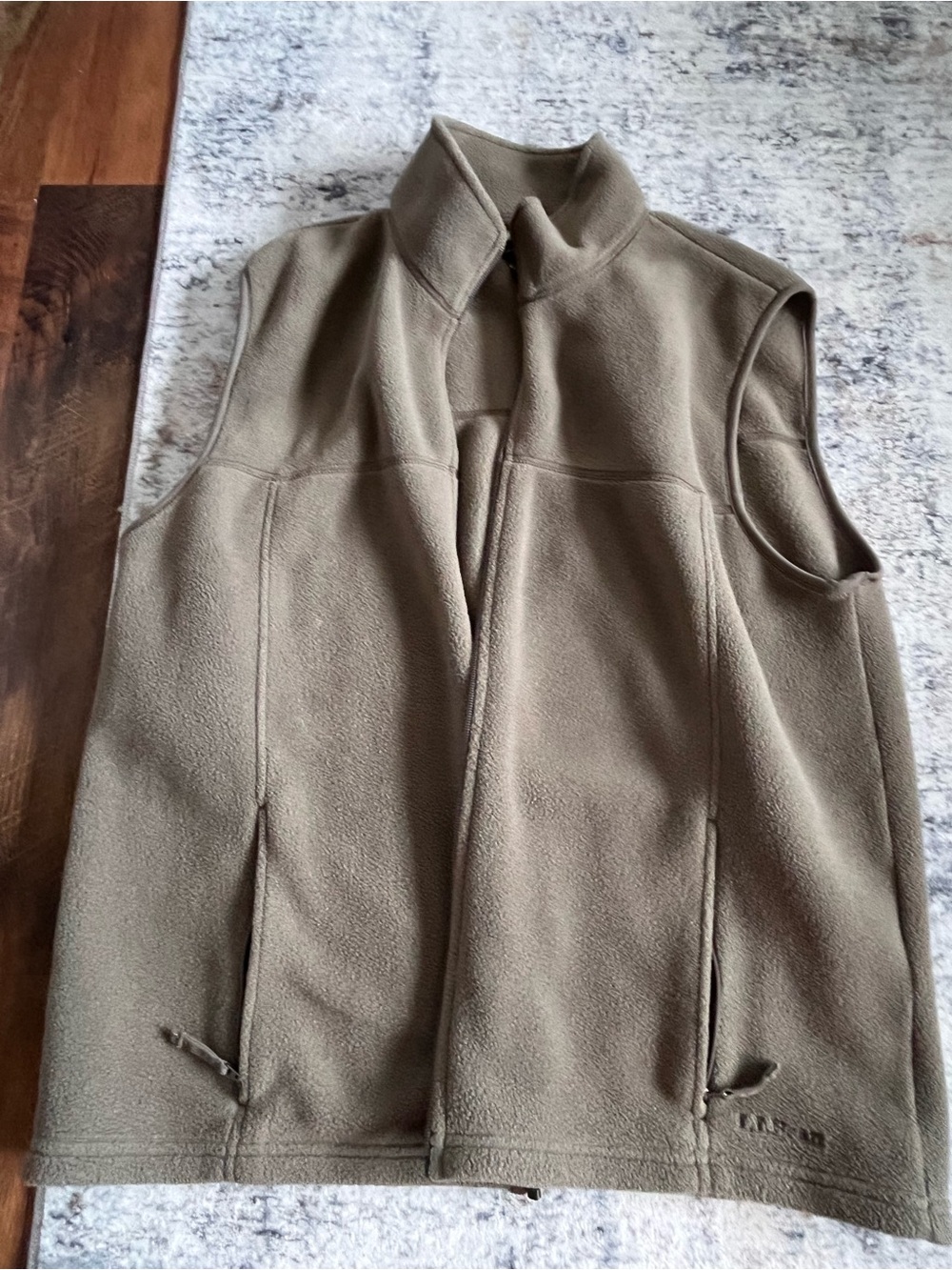 L.L. Bean Men's Fleece Vest in Olive